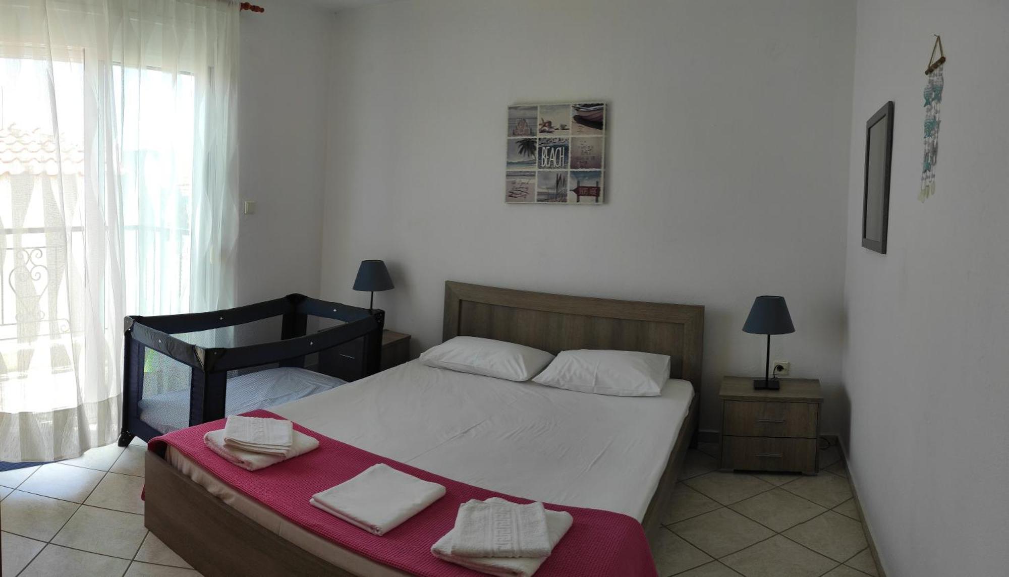 Roses Rt Apartments Skioni I Неа Скиони Екстериор снимка