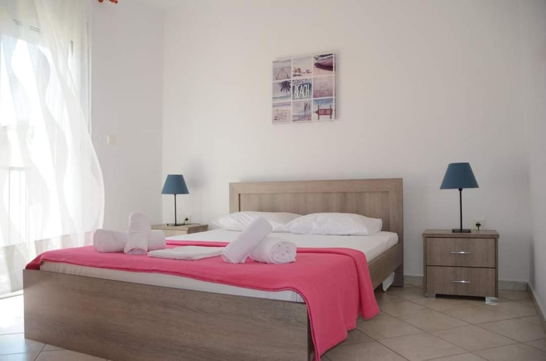 Roses Rt Apartments Skioni I Неа Скиони Екстериор снимка